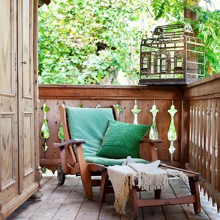 Garden Lichtenstein Altaussee