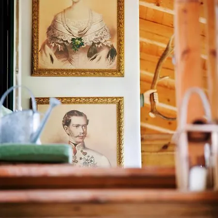 Garden Lichtenstein - Your Austrian * Altaussee