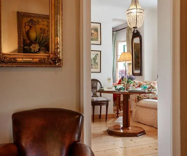 Garden Lichtenstein - Your Austrian Altaussee