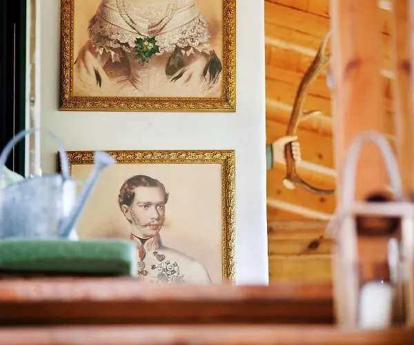 Garden Lichtenstein - Your Austrian * Altaussee