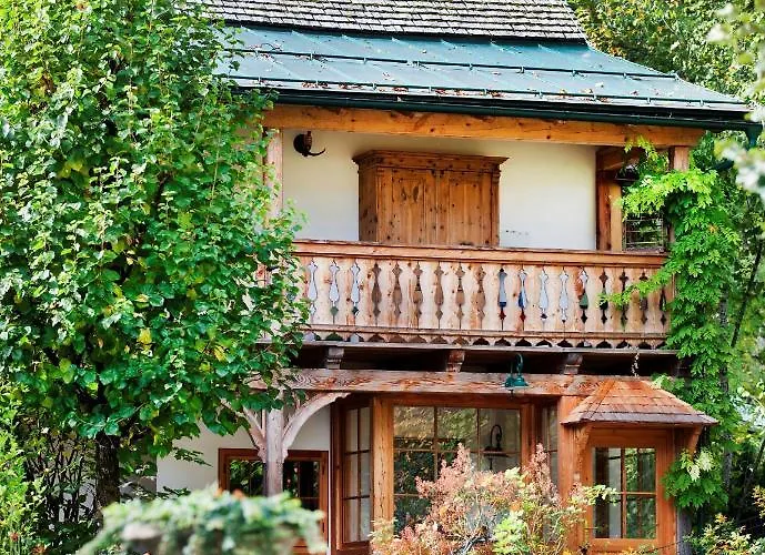 Garden Lichtenstein - Your Austrian * Altaussee