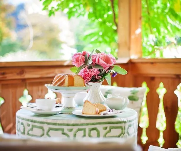 別荘 Garden Lichtenstein - Your Austrian アルタウスゼー