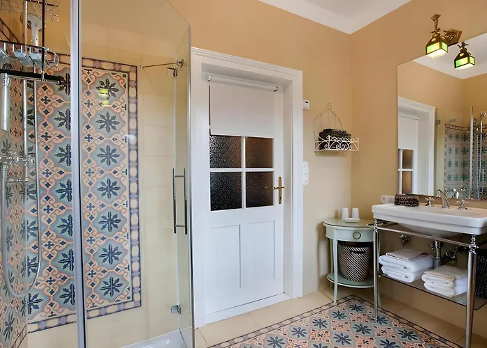 Garden Lichtenstein - Your Austrian *